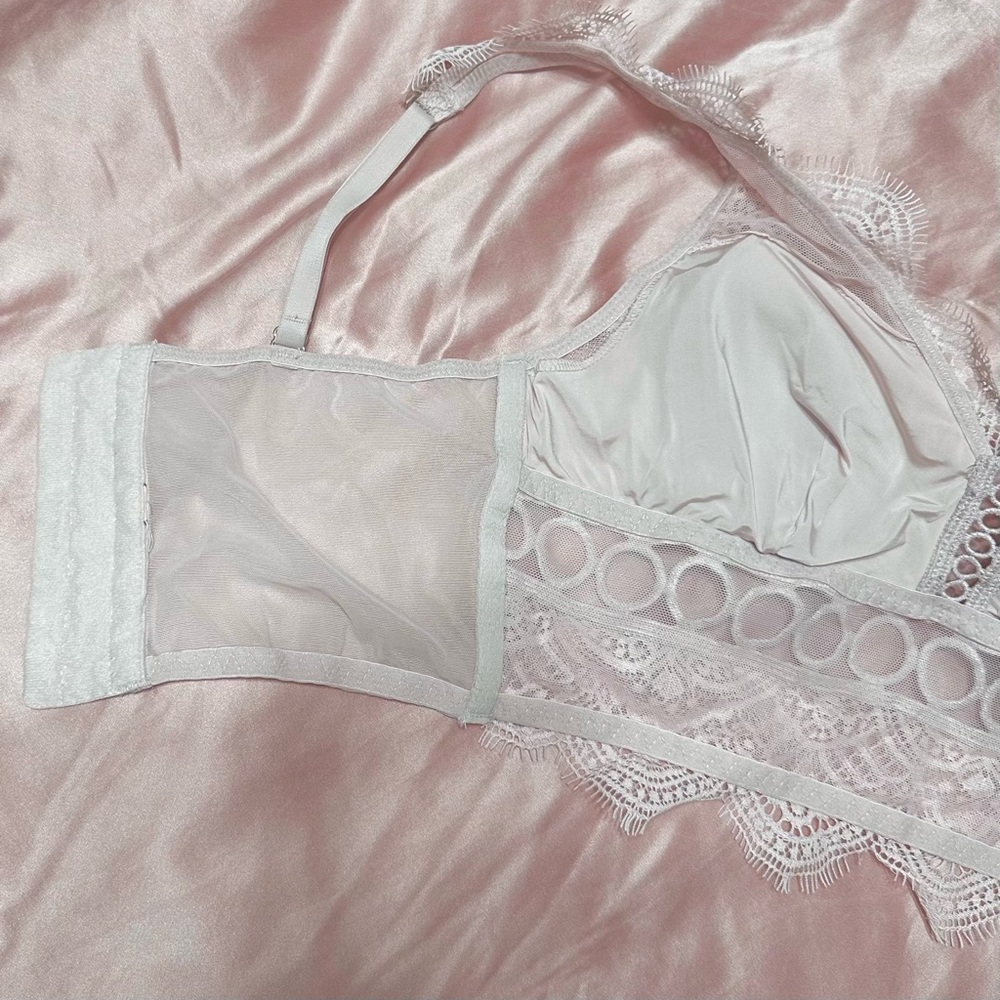 Victoria's Secret Lace Bralette Lilac - Picture 5 of 6